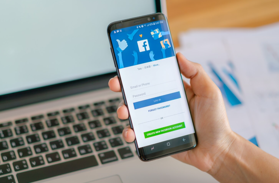 User logging into Facebook app on smartphone to browse Marketplace for hidden secondhand deals.